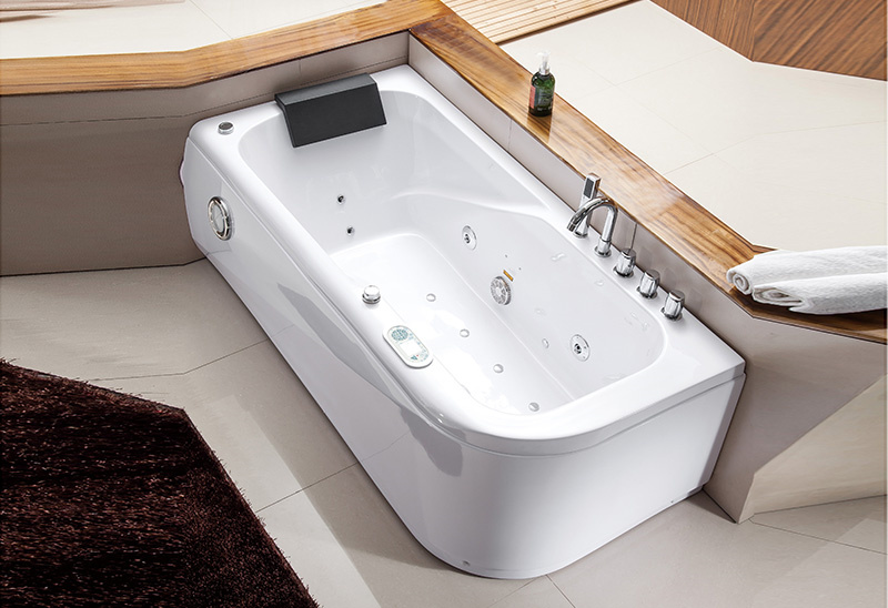 A040 Vasca da bagno idromassaggio da 170 cm